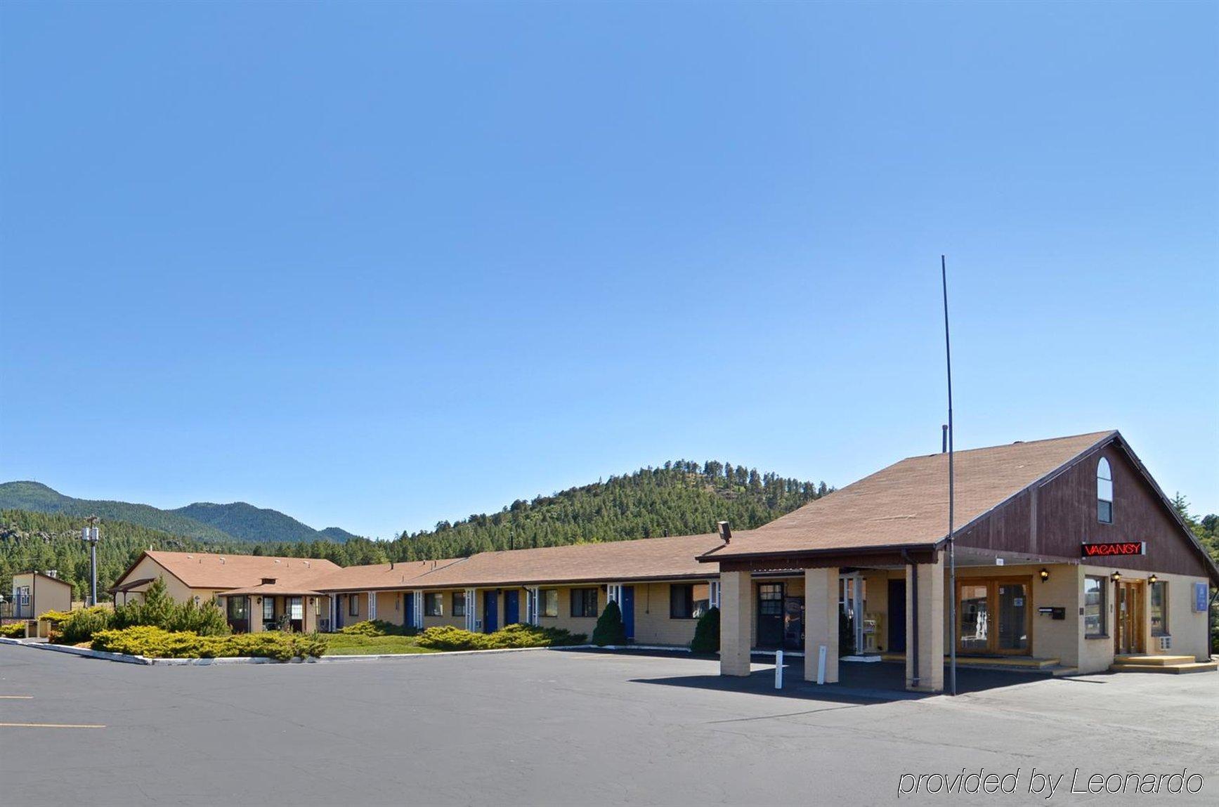 Super 8 By Wyndham West Route 66 - Grand Canyon Area Williams