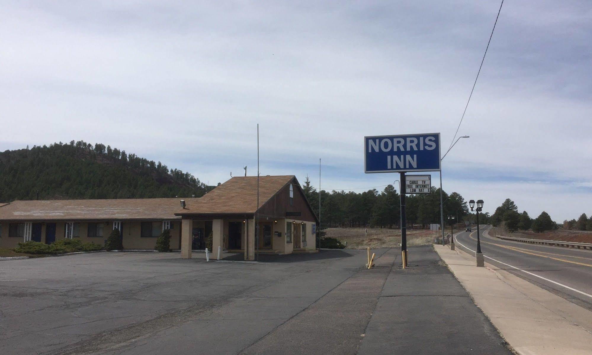 Super 8 By Wyndham West Route 66 - Grand Canyon Area Hotel Williams